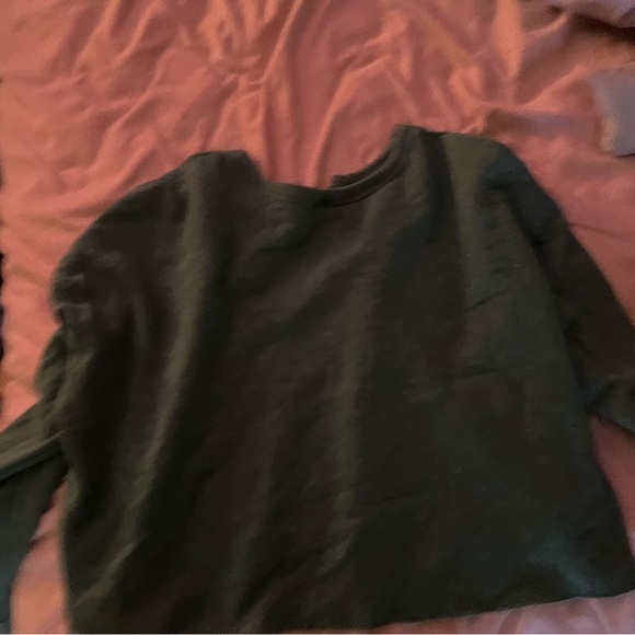 Wild Fable Green Lake Tahoe Sweatshirt - Picture 3 of 3